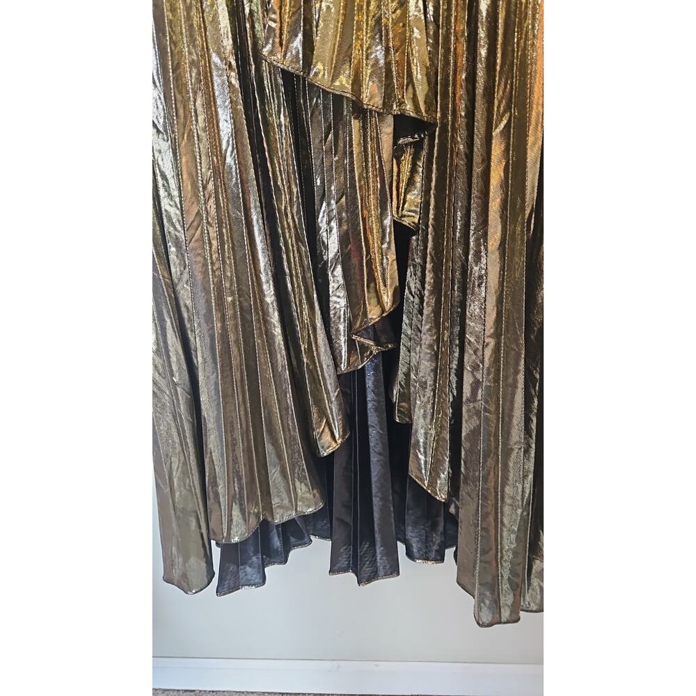 Gold Pleated Metallic One-Shoulder High-Low Gown – IEENA for Mac Duggal | Size 2 - Picture 6 of 10